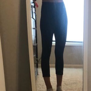 Black lululemon leggings